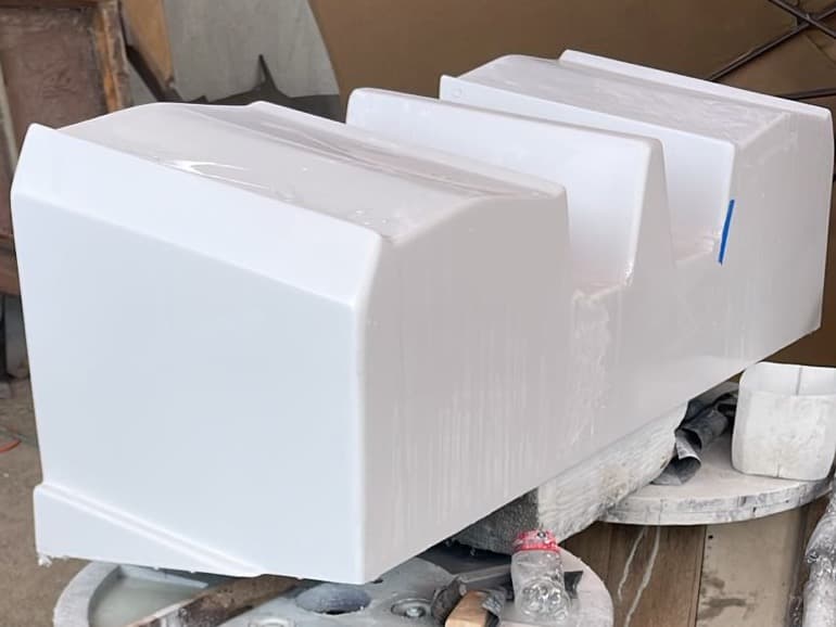Transom extensions on a work stand